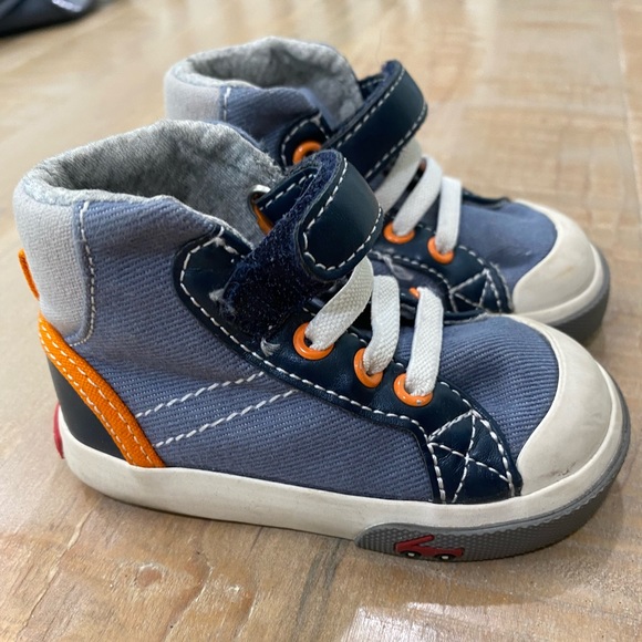 Baby kids SEE KAI RUN high top ankle sneakers shoes Velcro closure - Picture 2 of 11